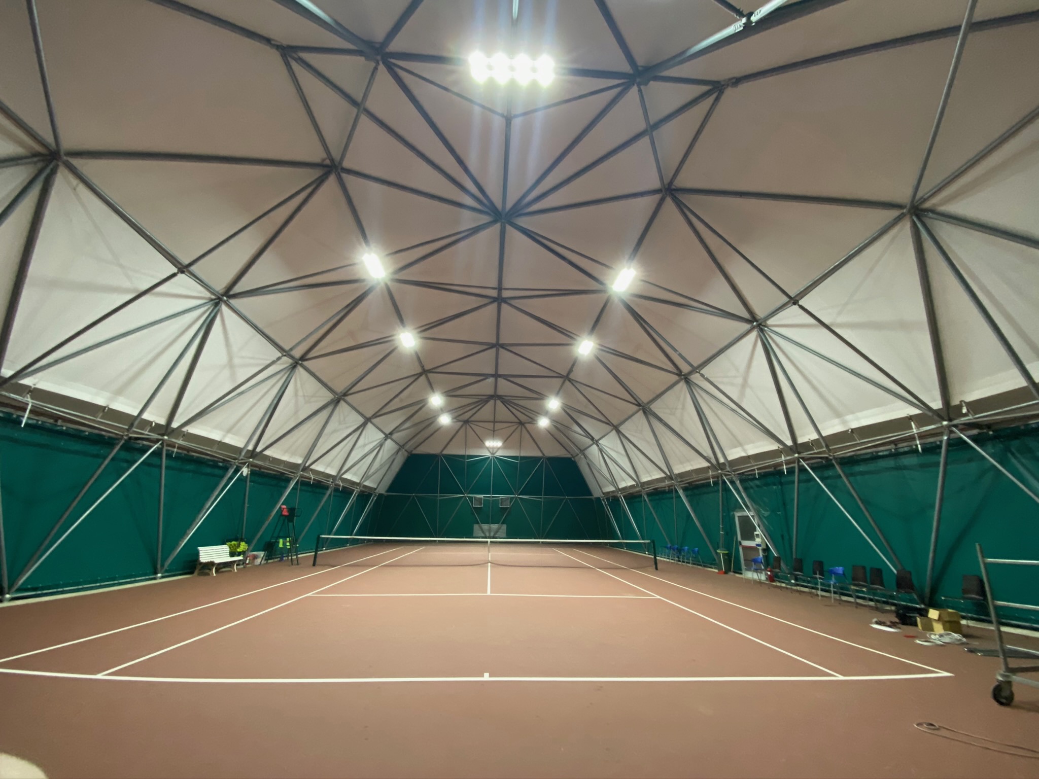 Vista illuminazione campo da Tennis