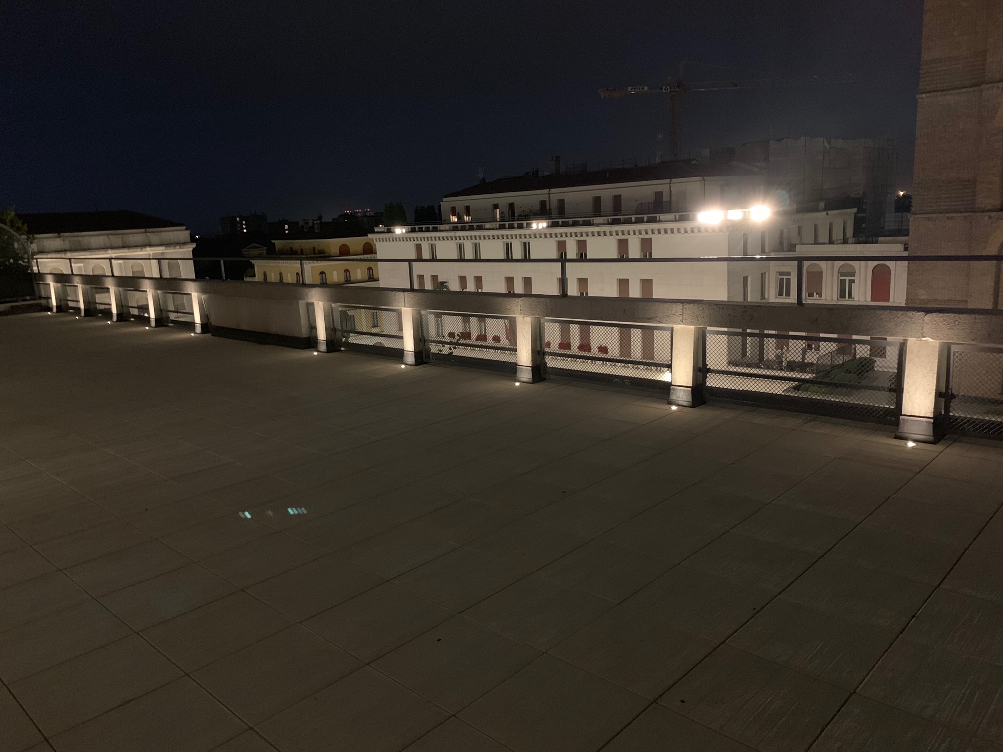 Immagine terrazza appartamento Piazza Vittoria illuminato
